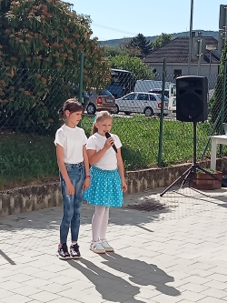 Slnečné dopoludnie Adonise