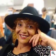 Pani Lena Riečanská